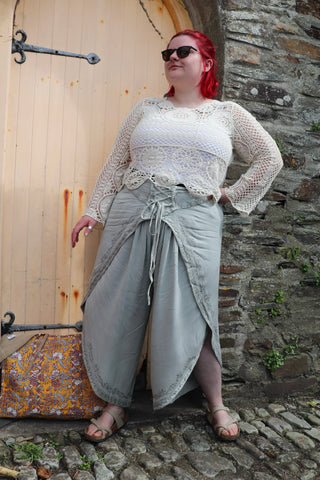 Acid Washed wrap trousers