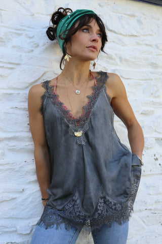 Silky lace trim cami (Deep grey)