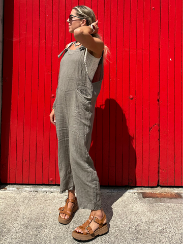 Linen overalls (taupe)