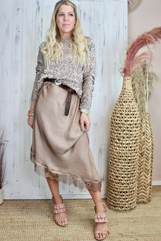 Asymmetrical Lace trim dress (Bronze)