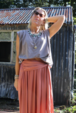 Sleeveless grey tee