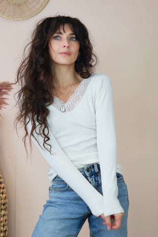 V neck lace long sleeve tee (Ecru)