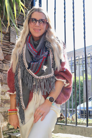Embroidered fringe star scarf (Grey)
