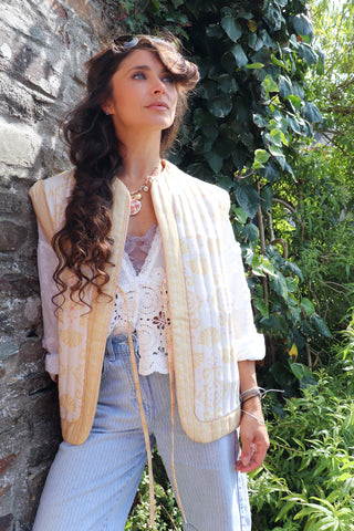 Fan printed quilted waistcoat