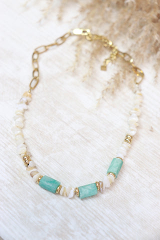 Mother of pearl and rectangle stone necklace (Gold)