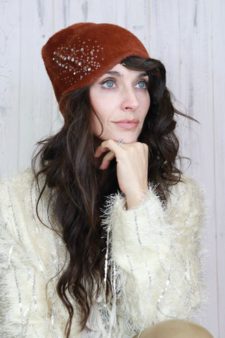 Fluffy sparkly beanie (Rust)