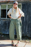 Barrel leg trousers (Khaki)