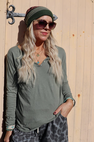 Button detail long sleeve tee (Khaki)