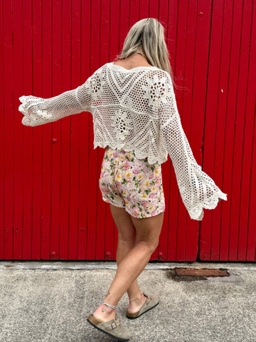 Scalloped floral crochet top