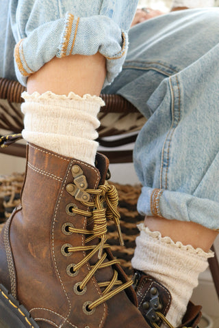 Crochet trim speckle socks (Cream)