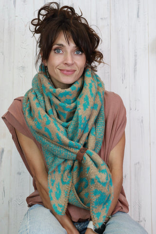 Blue leopard print soft knit scarf