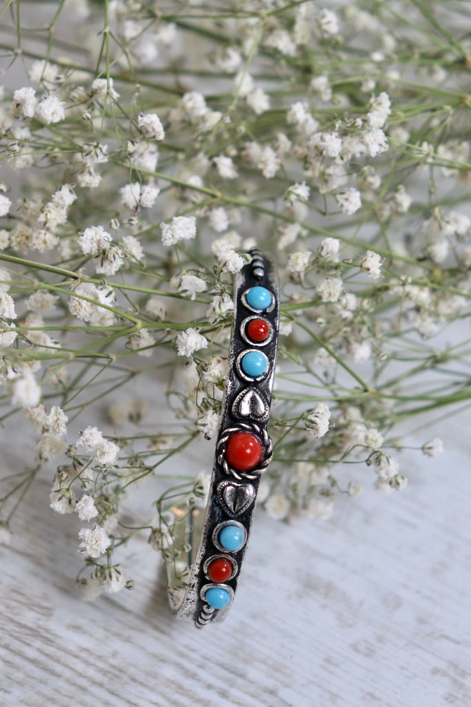 Turquoise and agate beaded bracelet